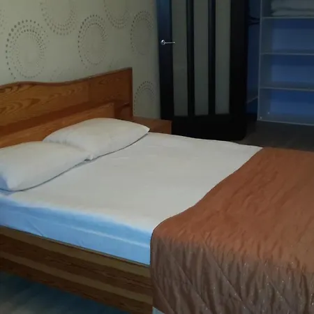 On Leonida Bedy 39 Apartment *